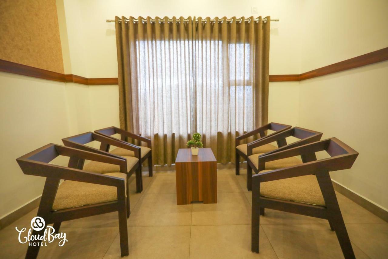 Hotel Cloudbay Kattappana Bagian luar foto
